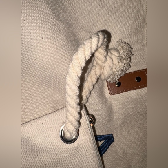 Tote Bag/Small Zip Up Bag Set - Picture 3 of 8